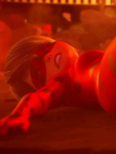 Chat noir saves Ladybug from death | Miraculous le film scene #miraculous #miraculousladybug
