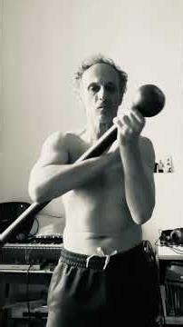 Cat and Dawless synths and Steel Mace 360 s Flow #strengthandconditioning