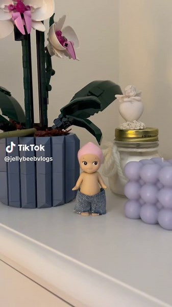 Sewing Custom Pants for Sonny Angel's Unique Style