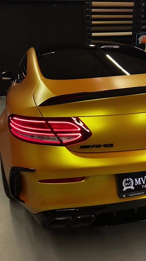 Custom Yellow Mercedes Benz AMG C63 Showcase