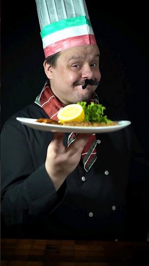 Italian recipe for Milanese escalope 🤤 #shorts #italianfood