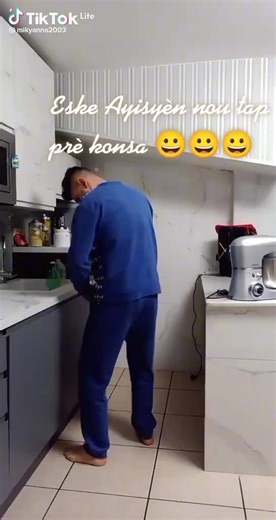 Vidéos de bobby...85 (@bobby...85) avec son original - bobby...85