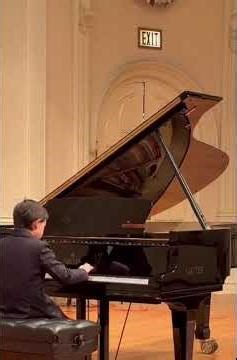 Sonata No 16 C major by Mozart