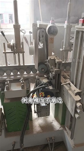 Auto-feeding Stair Baluster Processing Machine#CustomEquipment #SandingMachine #PolishingMachine