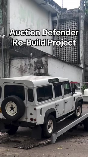 Land Rover Defender Rebuild Projects ! 🚨 Straight out of the Auction 🚨 Watch us transform the Defenders back to its former glory Contact us on 94(77) 1969 666 #PremiumCarService #EuropeanCarSpecialist #landrover #rangerover #bmw #mercedesbenz #jaguar #audi #porsche #volkswagon #genuineparts #oemparts #uk #srilanka #accidentrepairs #sixthgearautomotive #spareparts #mechanicalrepairs #cardiagnostics #hybridrepairs #aj200 #bodyshop #sixthgearsl