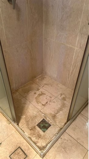 CRISIS CLEANS on Instagram: "Get yours here - https://crisiscleans.com.au/shop/ Bathroom reset is the secret weapon I have been using on my bathroom cleans, especially those crazy shower screen before and afters. #BeforeAndAfter #cleaning #australianbusiness #supportsmallbusinessowners #fyp #reels #results #showercleaning #cleantok #satisfying"