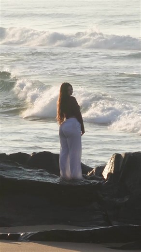Curvy Model's Ocean Lover Vibes