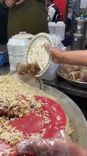 Real Afghan Kabuli Pulao Experience 🇦🇫 | Traditional Cooking, Big Pot, Pure Respect