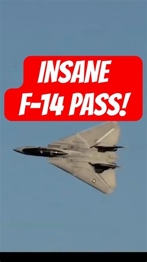 F-14 Tomcat Goes Inverted at Low Altitude!