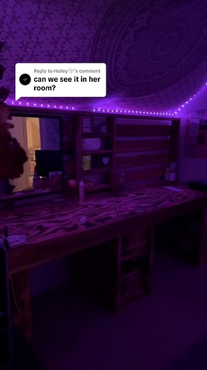 Replying to @Hailey🤍 it’s not all the way done chair is in the way and she’s got to set her desk stuff on it