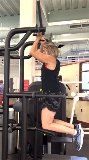 Workout Wednesdays – Episode 9  Technogym Assisted Pull-Up | Trainer: Jen Besten Trainer Jen Besten demonstrates how to get the most out of the Technogym Assisted Pull-Up machine — designed to help you build strength and improve form with pull-ups, chin-ups, and dips. Stop by the fitness floor to give it a try, or connect with one of our trainers for personalized guidance on reaching your goals. | Hockessin Athletic Club | Facebook