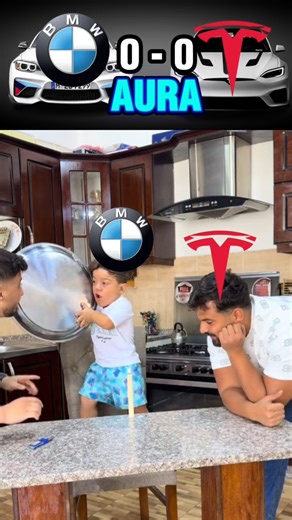 BMW vs Tesla 💀
