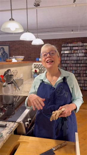 The Husband has the flu and what have I been making big batches of? Ginger tea. It is so good for the throat and all those congestion issues. | Sara Moulton