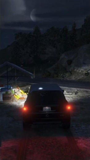 🌙 Michael’s Night Drive in the Mountains | GTA V Shorts #gta5 #gta #shorts #gamingshorts #nightdrive