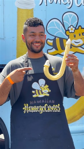 A must-try dessert! 🍯🍦 @hawaiianhoneycones are made locally in Hawai’i, 100% organic, gluten-free, contains no high fructose corn syrup, and are filled with Hokkaido-style vanilla ice cream all the way through the entire J-shaped cone. Come visit Chris and his team at The Bite! 🌱 Bonus: They’re vegetarian-friendly! 🗓️ July 19-21, 2024 📍 Seattle Center (305 Harrison St. Seattle, WA) 🎟️ Free admission Brought to you by Seattle Center and the organizers of FoodieLand, the West Coast’s largest