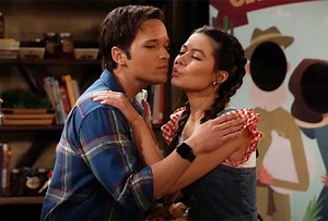 iCarly Returns To Paramount  For Season 2 In April — Watch Trailer - TVLine