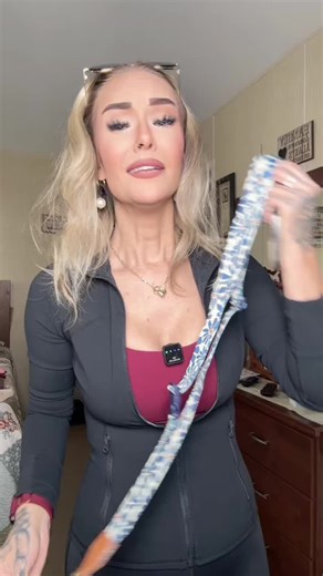 Explore Stylish Thread Wallets for Fashion Enthusiasts