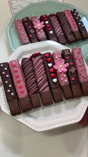 可愛いバレンタインポッキーの簡単レシピ💘