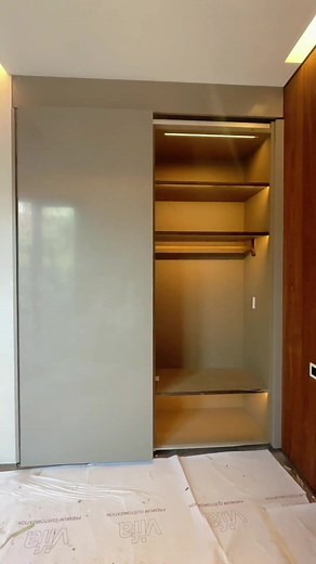 Upgrade Your Bedroom with a Custom Sliding Door Wardrobe!