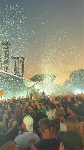 A place called Tomorrowland, bound together by dreams. #electronicmusic #tomorrowland #festival