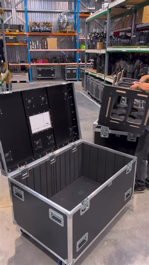 Fiasco Cases on Instagram: "From one show to the next in seconds flat! 🚀 Watch how simple and fast it is to transform this empty 48 X 30 Case into a custom-fit lighting case by adding an Insert and divider kit. That’s the magic of Fiasco’s modular design, effortless reconfiguration, and ultimate versatility."