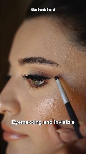 How Makeup Artists Make Blue Eyes Pop