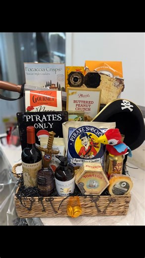 Shiver me taste buds! This custom Pirate 🦜Gift Basket is too sweet to share. DIYGB.com #custom #customgiftbasket #corporategifts | Design It Yourself Gift Baskets
