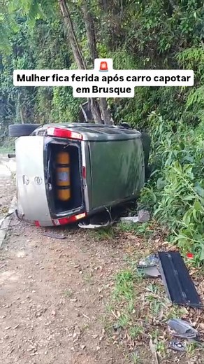 5.1K views · 126 reactions |  Capotamento na Travessa Lagoa Dourada,...