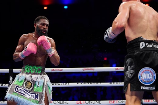 Video: Boots Ennis stops Eimantas Stanionis to unify titles - FIGHTMAG