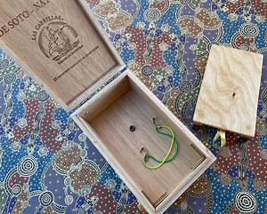 Field Easel (pochade), Repurposed Cigar Box, Plein Aire Box With Tripod Mount, Artist Tool and Gift - Etsy