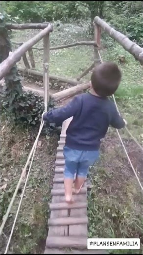 Camina Descalç 🌿 Experiència sensorial brutal i molt divertida per fer amb nens!