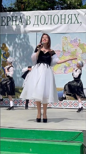 Iryna Zinkovska - Shpilt Klezmorim | Yiddish Song