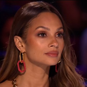 GOLDEN BUZZER Dreams come true for Ant & Dec's Greatest Showman Jon Courtenay | Auditions #agt | World Famous