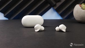 Samsung Galaxy Buds: Unboxing and first impressions