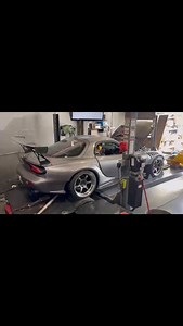 @forcefedracing showing off the 6 speed @hgtengineeering tranny on the 608rwhp #fd3s #rx7 build. What do you guys think of the #efr9180 turbo system in action ? #turblown #forcefedracing #dynoproven #600hpclub | Turblown Engineering