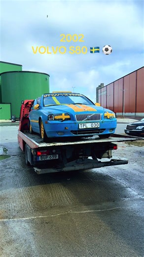 2002 Volvo S80: A Swedish Football Icon