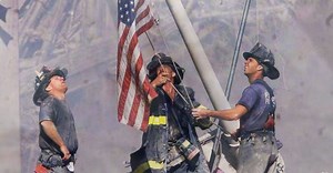 'Amazing Grace' - Beautiful September 11th Tribute - Video