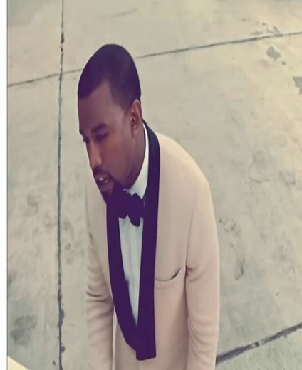 Kanye West - Runaway Lyrics