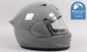 Arai Quantic Review | First ECE 22.06 helmet | Is it the best?