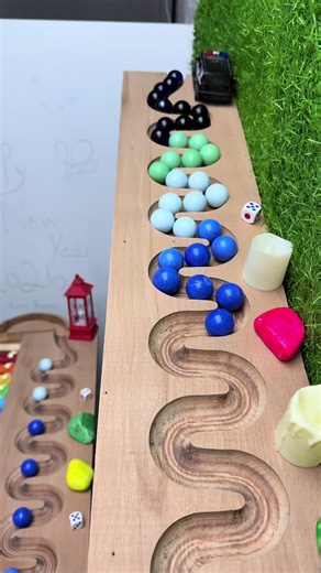 Engaging Marble Run Race and Satisfying Slope Setup