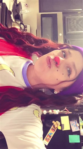 #loonettetheclown #thebigcomfycouch #loonette #loonetteandmolly #90s #90skids #kidshows #halloween #halloweencostume #loonettetheclowncostume