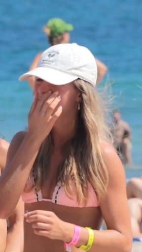 Exploring the beautiful beaches and lively atmosphere of Miami Beach, Florida. A must-visit destination for anyone looking for fun in the sun! 🏖️🌊 #MiamiBeach #Florida | Love Adventure