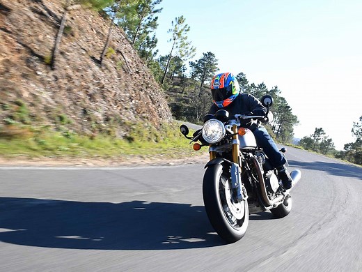 TRIUMPH THRUXTON 1200 RS (2020 - 2024) Review
