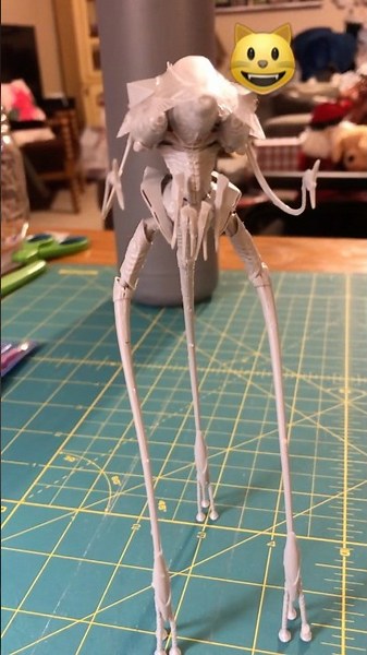 Making of tripod alien model kit