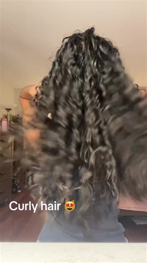 What curl pattern do I have?#curls #curlyhairroutine #curlygirl