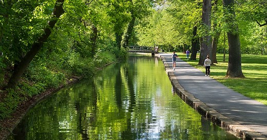 Top states where Americans moved to – and from – in 2024