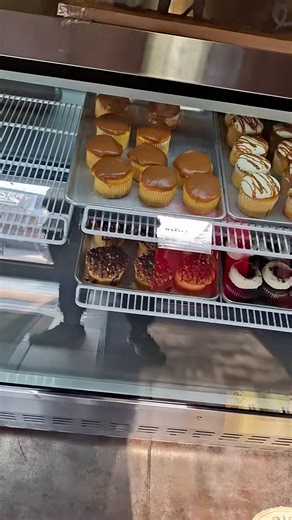 POV: @jodygtv just found the ultimate 10/10 hidden gem in Chicago. Experience legendary Chicago by grabbing a cupcake from the world-famous Brown Sugar Bakery and enjoying it on the steps of Al Capone’s former home. From the first bite of that perfectly tacky icing to the rich history of the South Side, this is how you do Chicago like a local. See you at the counter; we are located at 328 E. 75th Street, Chicago, IL 🕒 Store Hours: • Tuesday - Saturday: 10:00 am - 6:00 pm Sunday: 12 pm - 5:00 pm