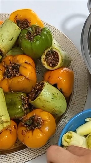 #deliciousmoments #food #stuffedpeppers #stuffedbellpeppers