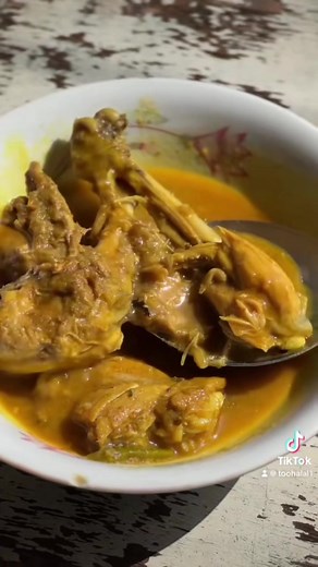 Homemade chicken curry recipe #BengaliFood #WhatToCook