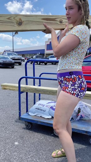 Off-Grid Misty: Retired Homesteader and Woodwoman Getting It Done